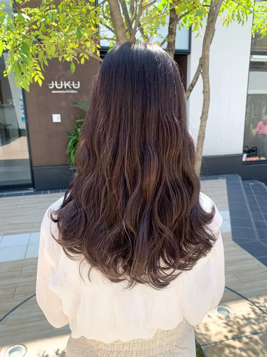 ロング カラー ヘアアレンジ カット ヘアカラー トリートメント yuka .のヘアスタイル