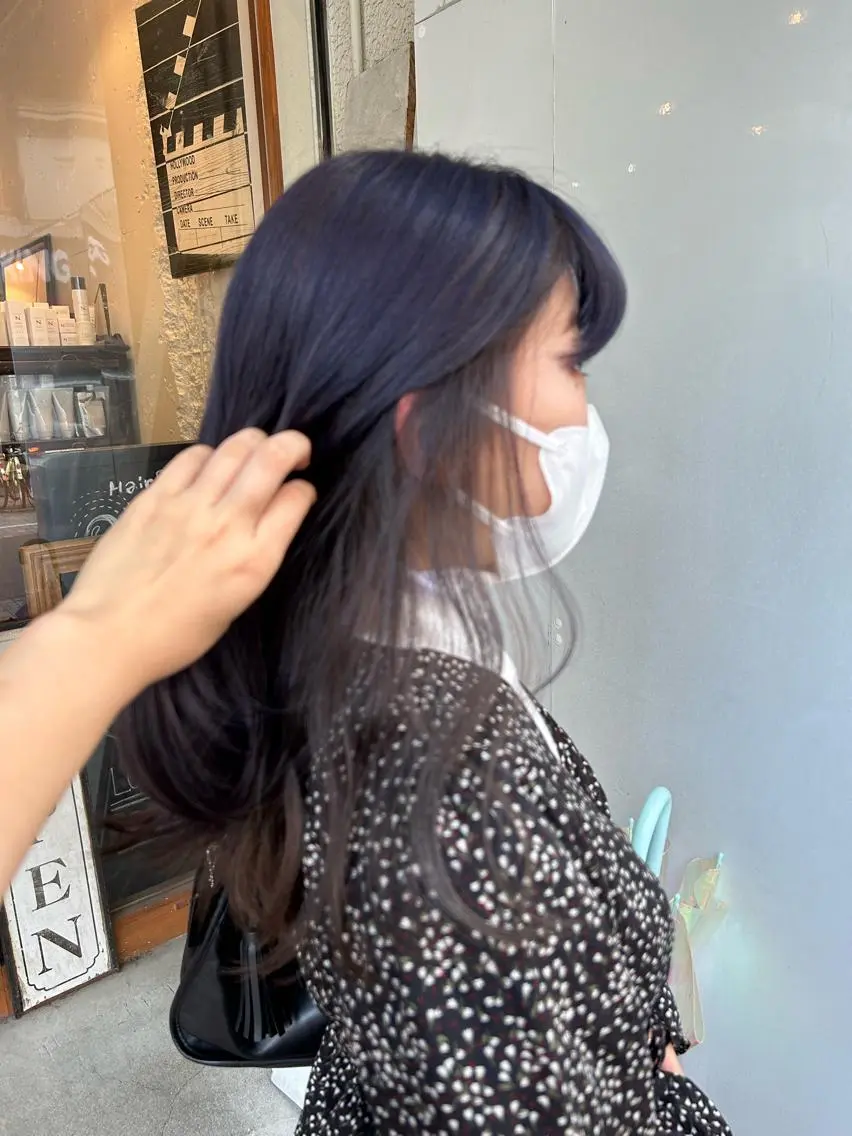 ロング ヘアカラー ゆうき あすかのヘアスタイル