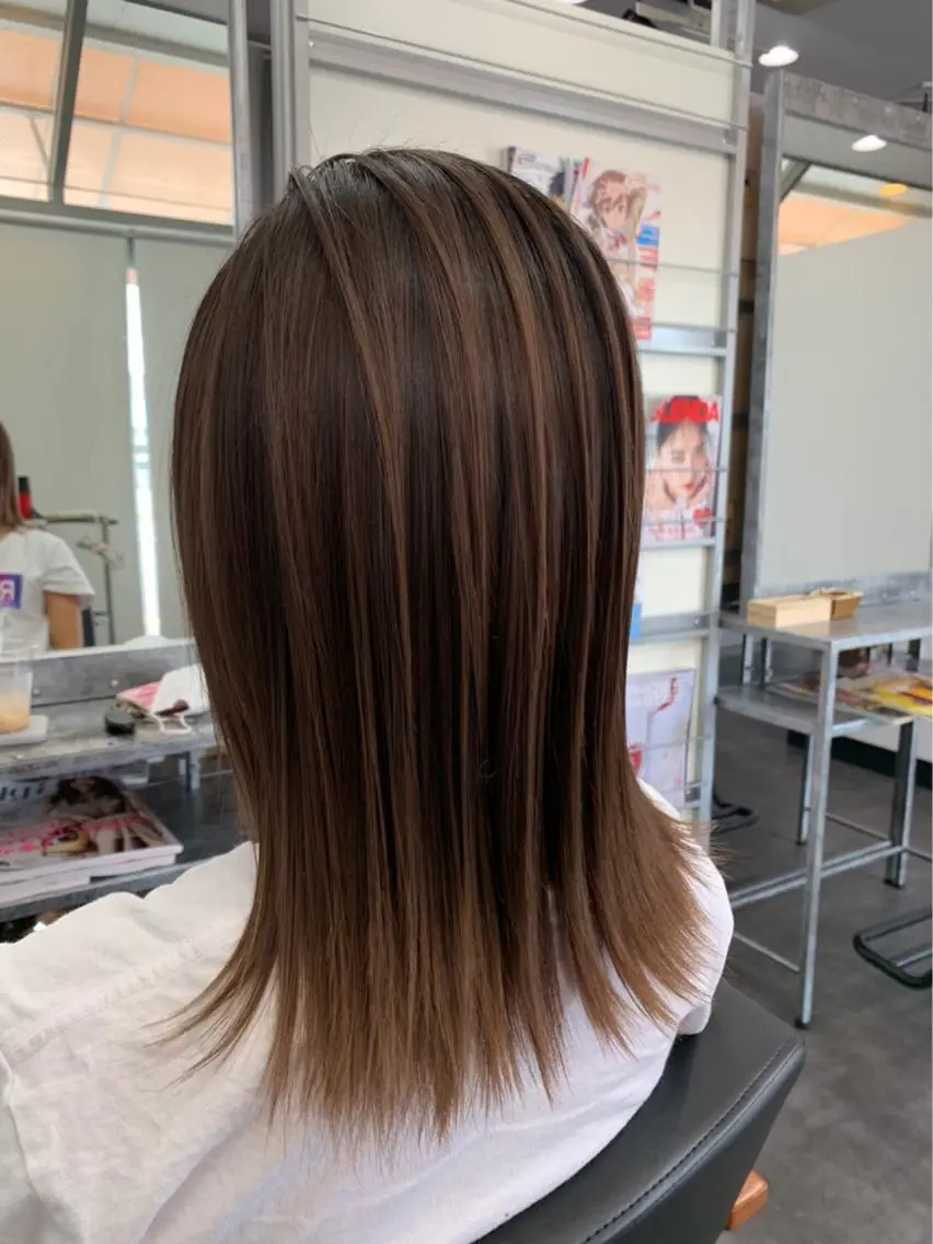 ミディアム カラー ヘアアレンジ カット ヘアカラー トリートメント 大塚 貴之のヘアスタイル