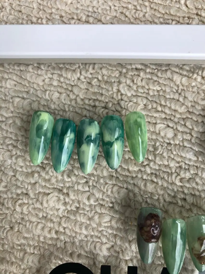 カラー ネイル 2DY NAIL SALONのネイルデザイン