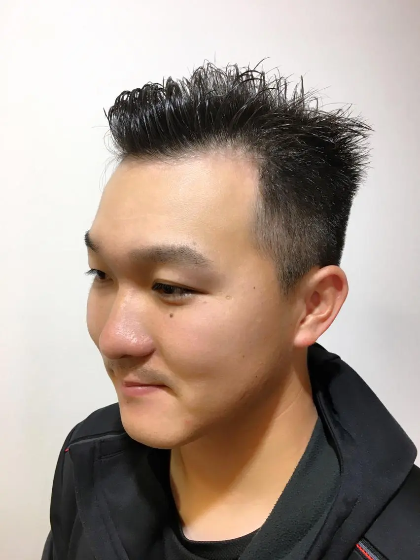 メンズ 刈り上げ 海外風レイヤーカット 👑店長 平松 由のヘアスタイル