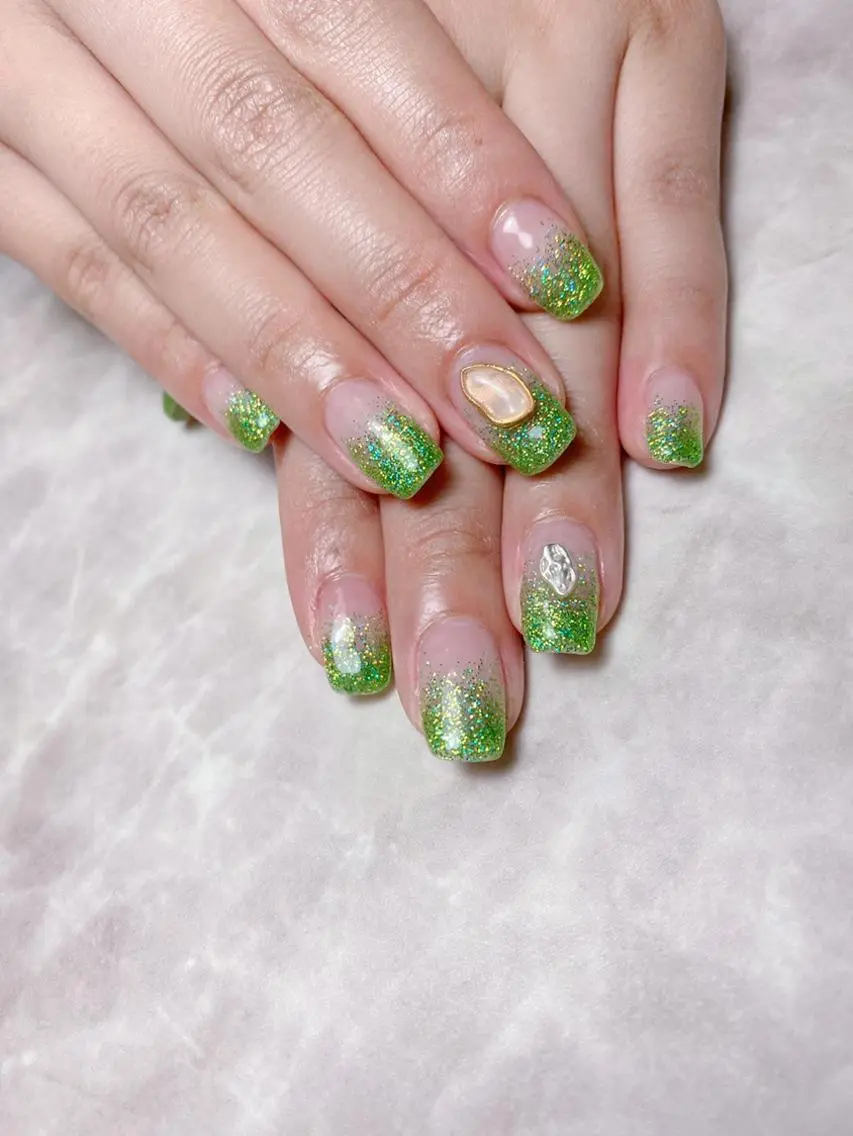 ネイル ハンドネイル ハンドケア 🌿Charme🌿 MAIのネイルデザイン