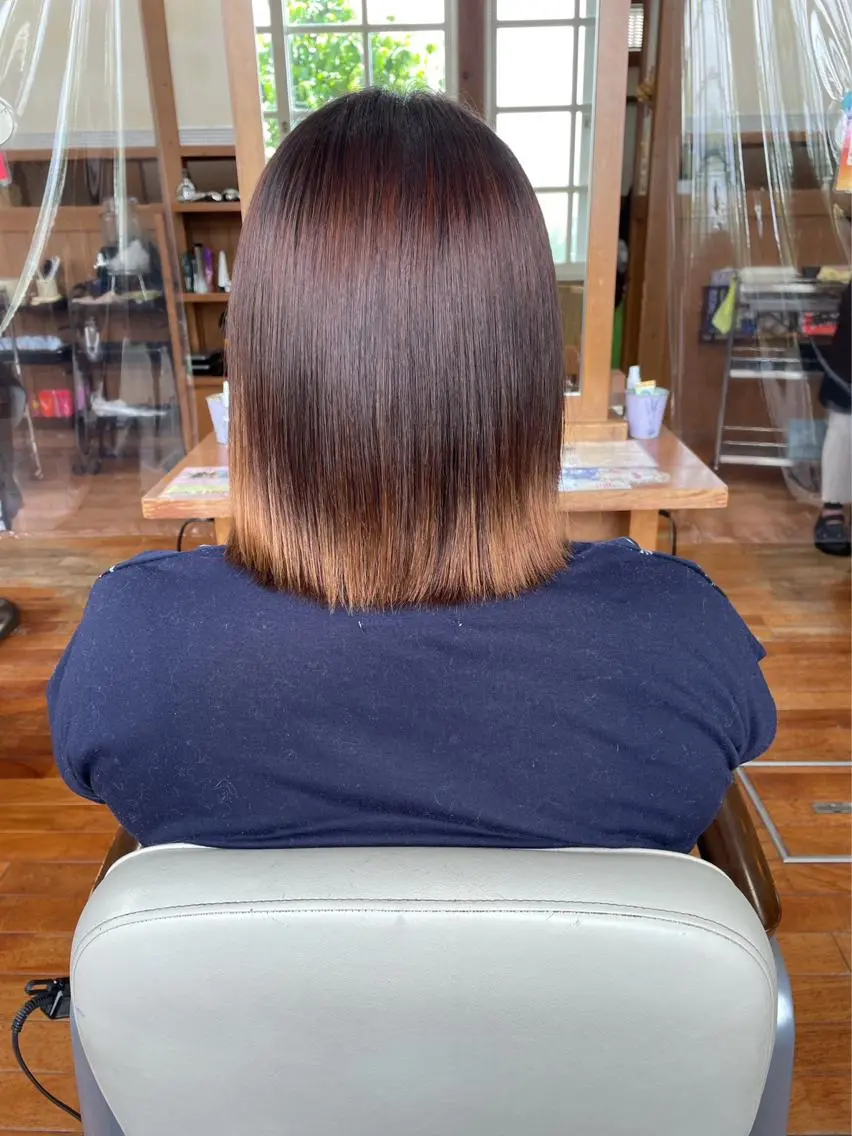 ミディアム パーマ カット 縮毛矯正 トリートメント 川田 理紗子のヘアスタイル