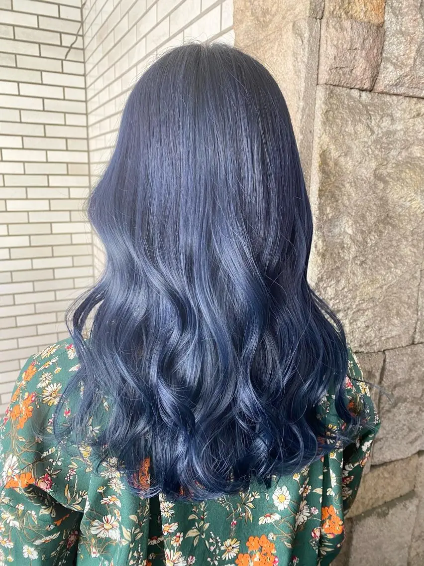 セミロング カラー ブルーカラー ヘアカラー トリートメント 萩原 凌✄のヘアスタイル