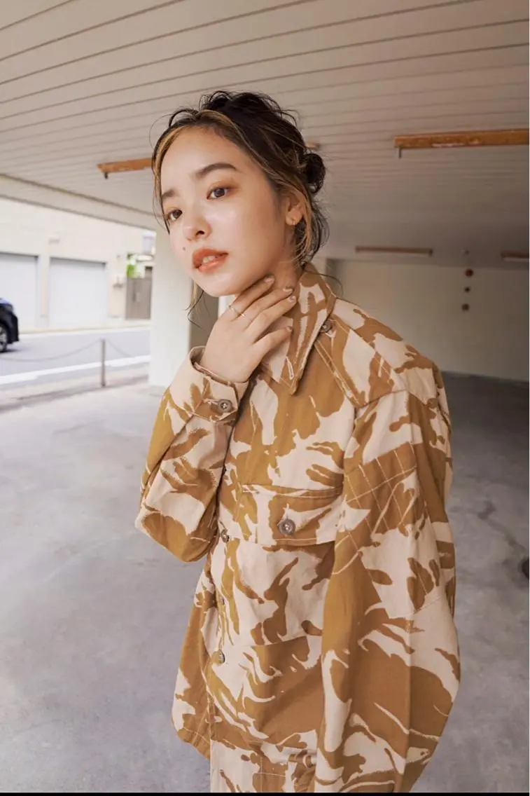 ミディアム カラー ヘアアレンジ ミディアムパーマ バレイヤージュ ブリーチ ケアブリーチ デザインカラー カット ヘアカラー クロスパーマ× 透明感カラー✂︎のヘアスタイル