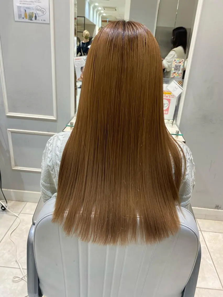 ロング 美髪矯正透明感カラー 江川 和輝のヘアスタイル