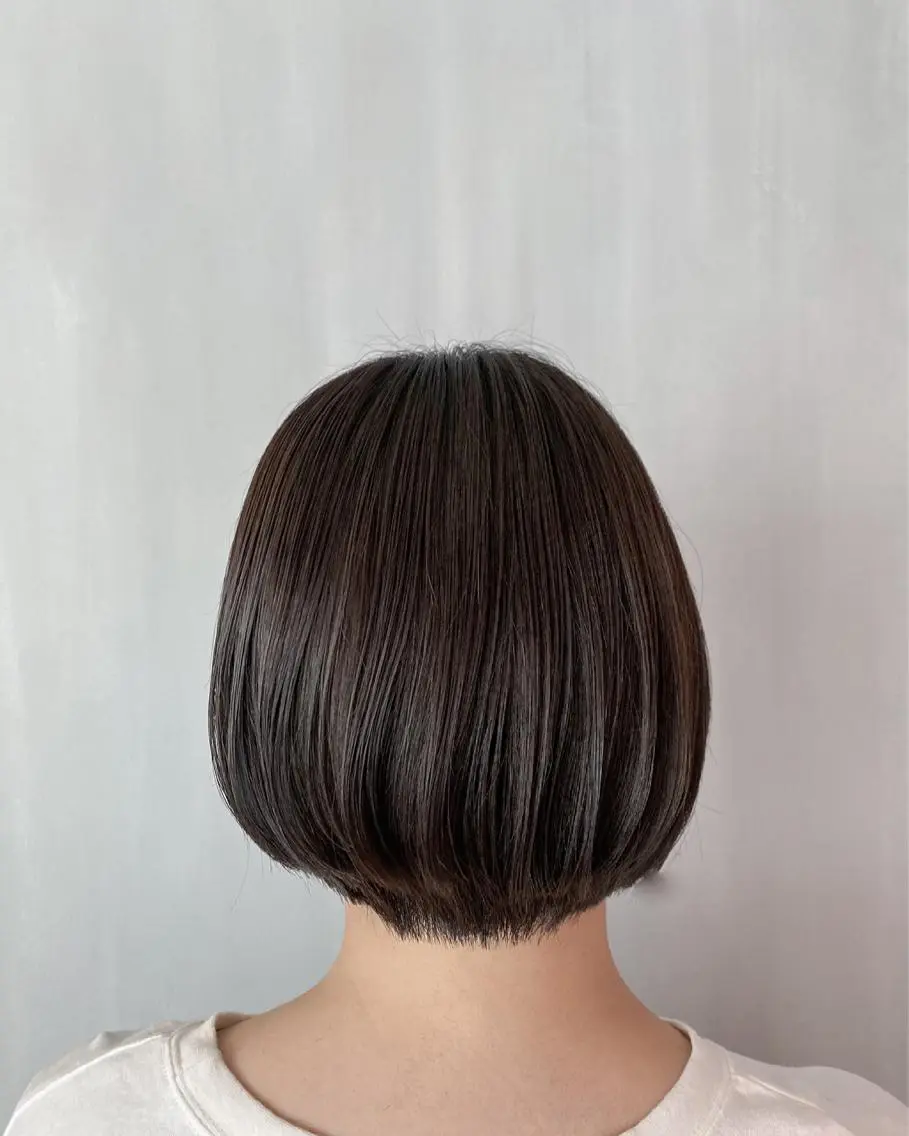 ショート ショートボブ ボブ 似合わせカット ショートヘア TAI透明カラー 柔らかい縮毛矯正のヘアスタイル