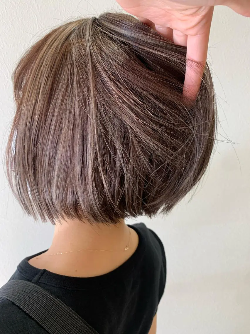 ショート カラー ハイライトカラー 3Dハイライト ハイライト カット ヘアカラー トリートメント hubhair レイヤー/透明感のヘアスタイル
