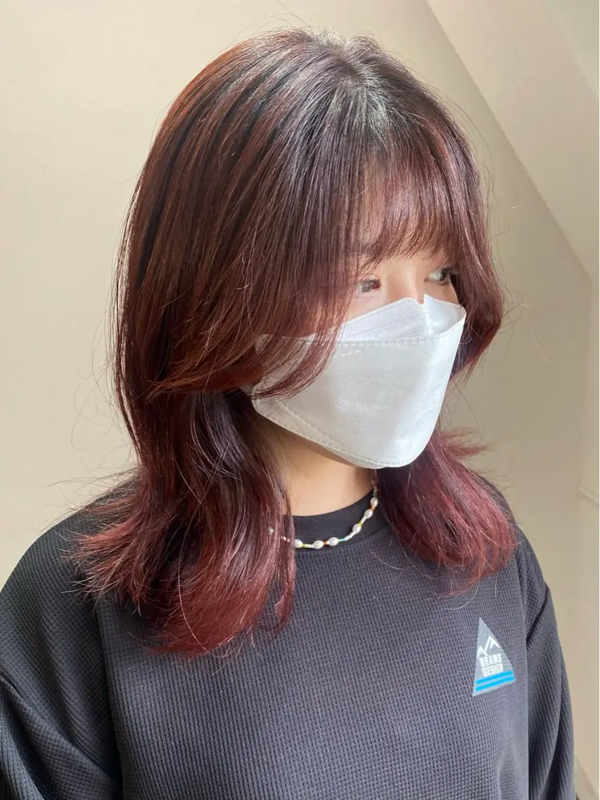 ミディアム カラー ヘアアレンジ ブリーチ ダブルカラー ブリーチなしカラー くびれヘア タンバルモリ カット ヘアカラー トリートメント レイヤーカット×髪質 改善🇰🇷シオリのヘアスタイル