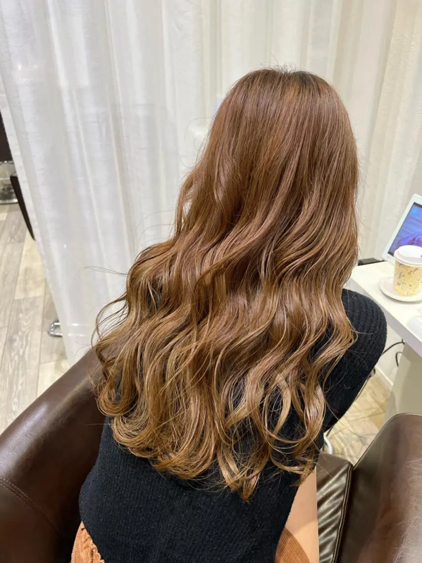 ロング カラー 桑原 希吏のヘアスタイル