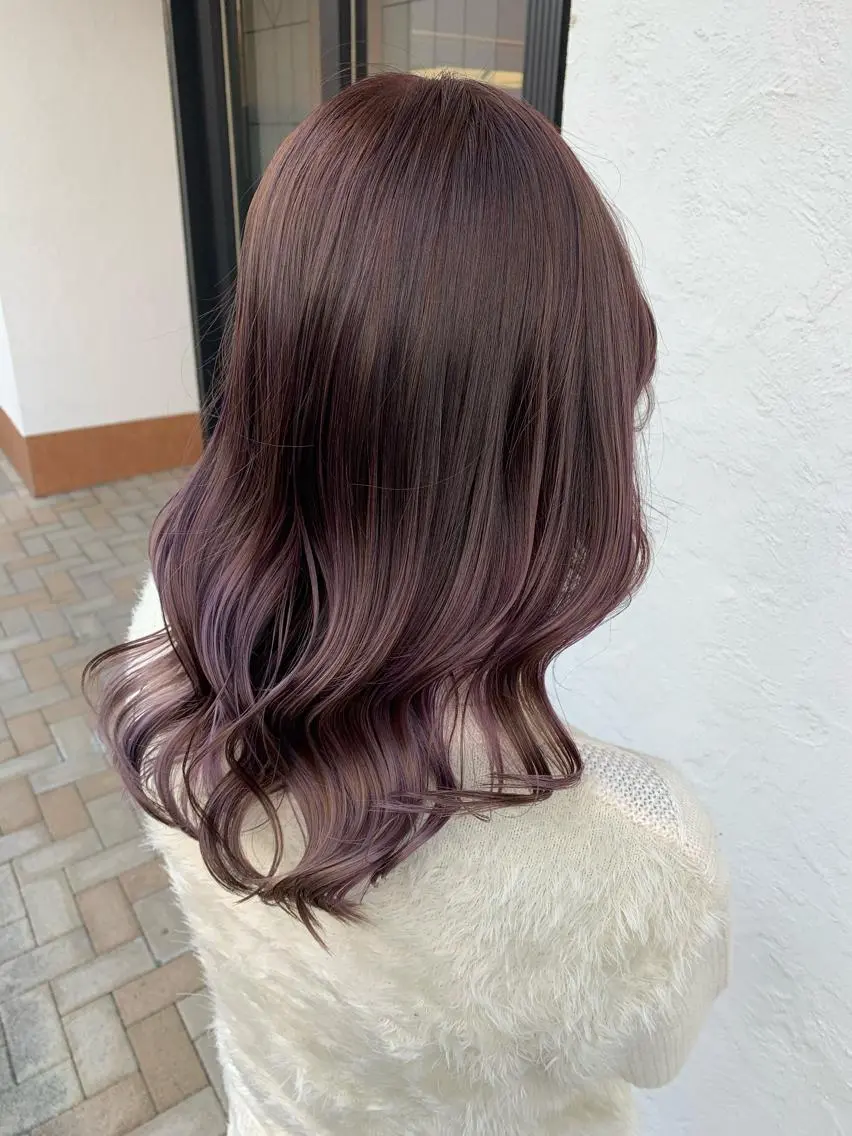 セミロング カラー ブリーチ 艶髪レイヤー上田 紗也🇰🇷💗のヘアスタイル
