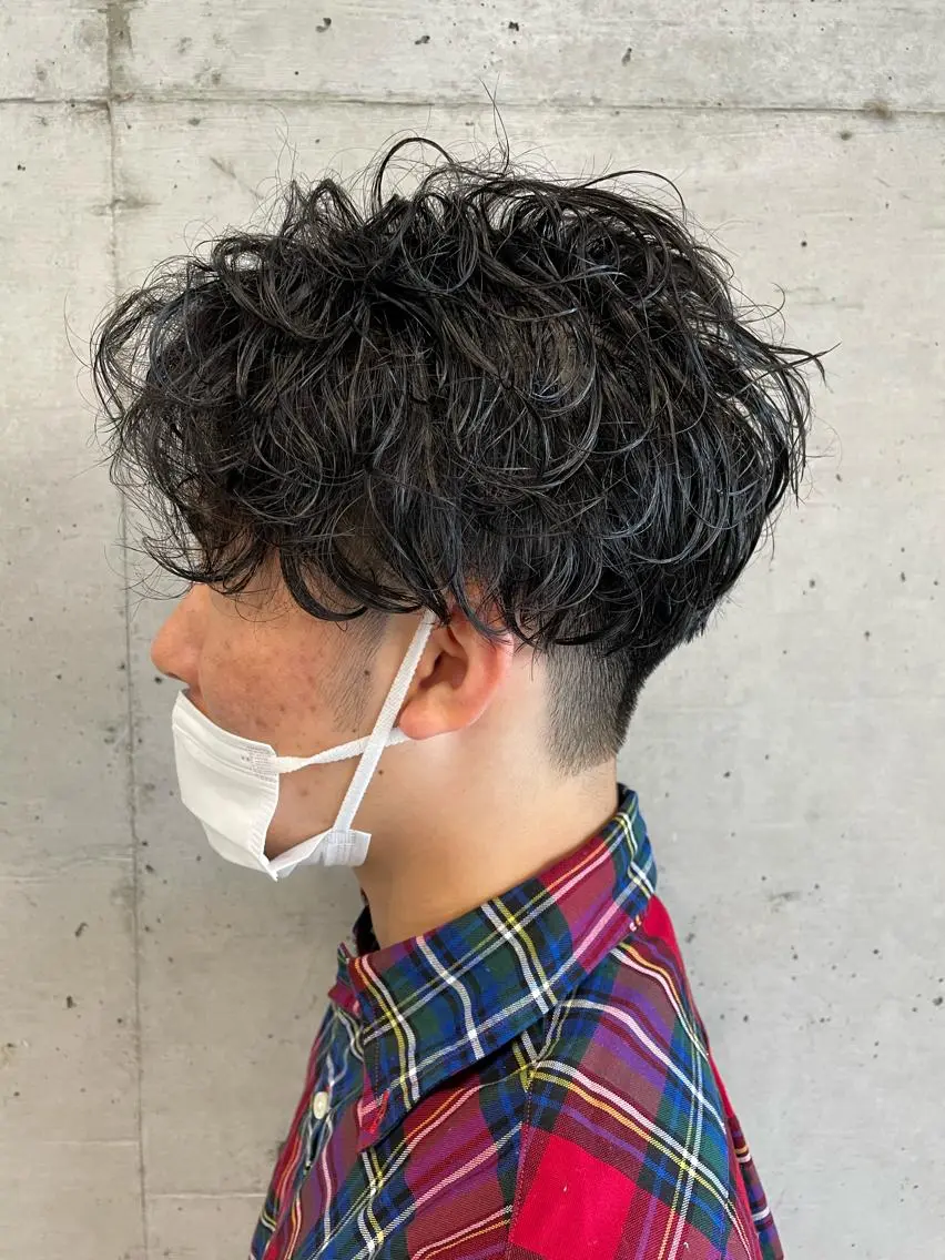 ショート パーマ メンズ カット パーマ トリートメント 大栗 佑也  髪質改善のヘアスタイル