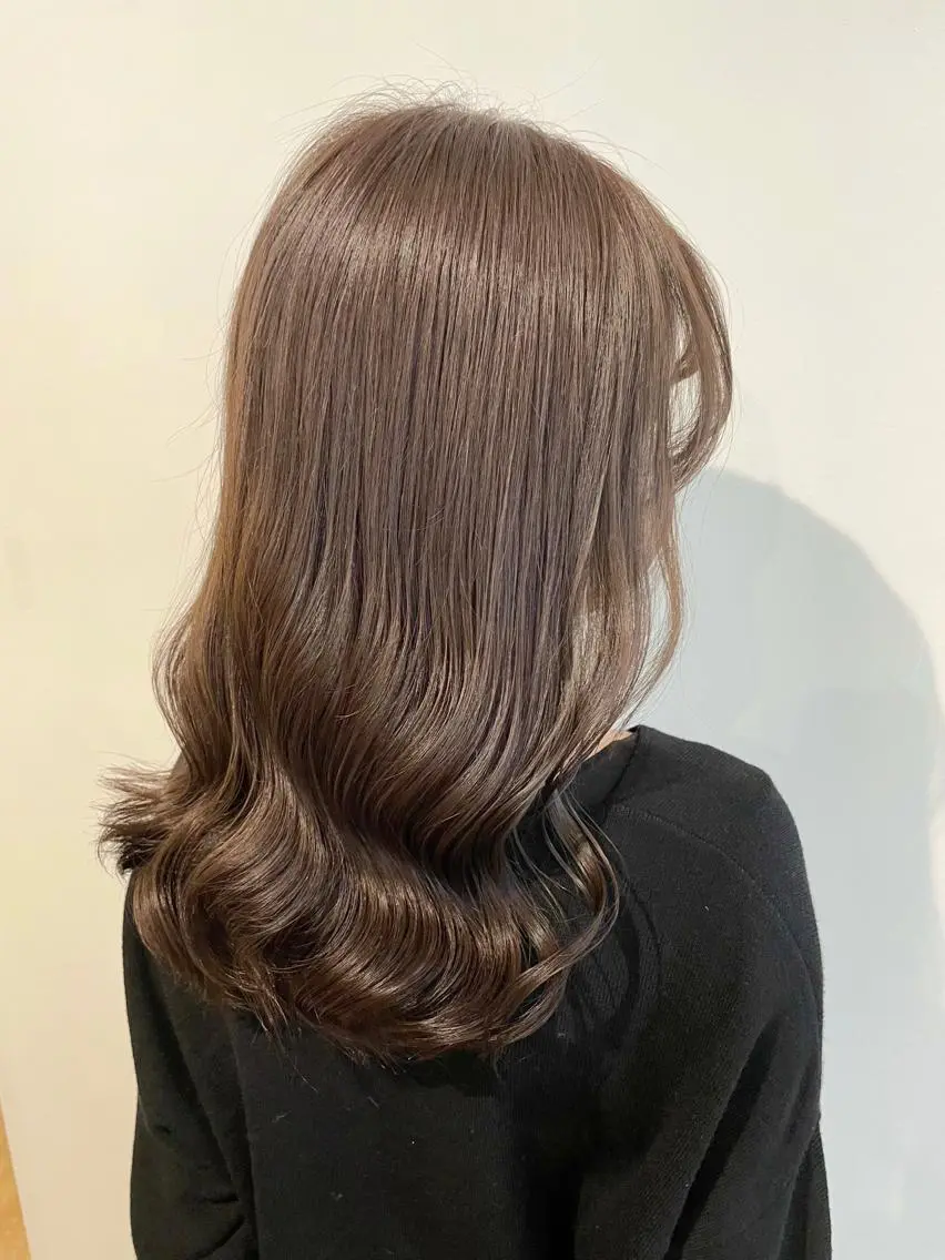 ロング ヘアカラー トリートメント ヘアアレンジ にいた かづしげのヘアスタイル