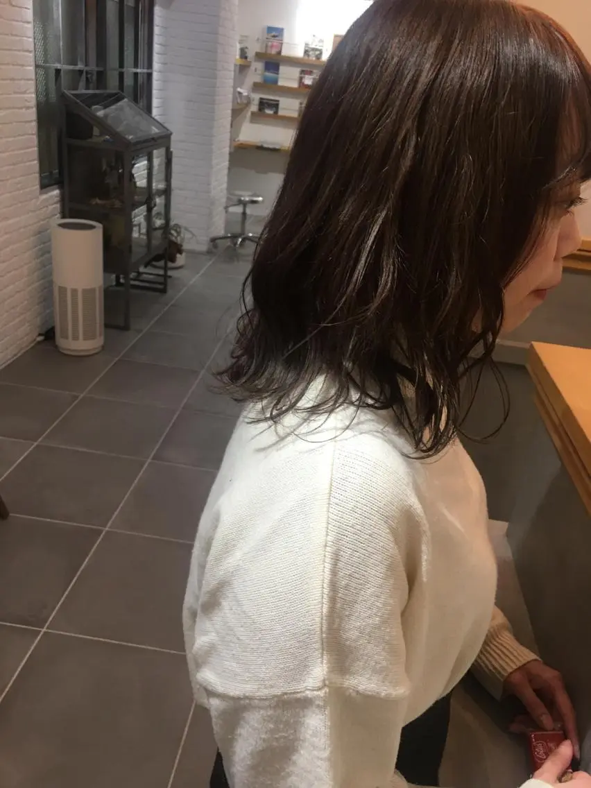 ミディアム 透明感カラー 🎀エリコ🌈のヘアスタイル