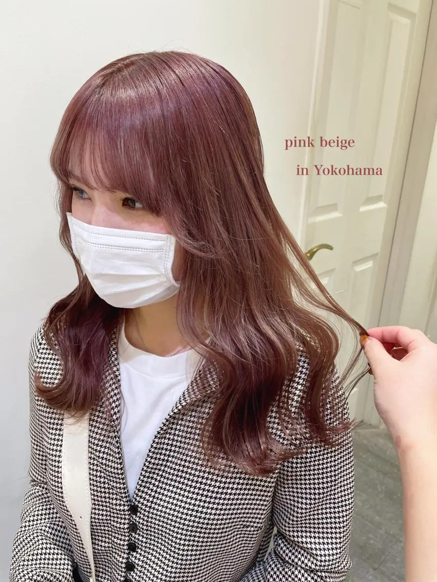セミロング カラー ベージュカラー 透明感カラー ピンクカラー ピンクベージュ シールエクステ横浜 🐏☁️miminaのヘアスタイル