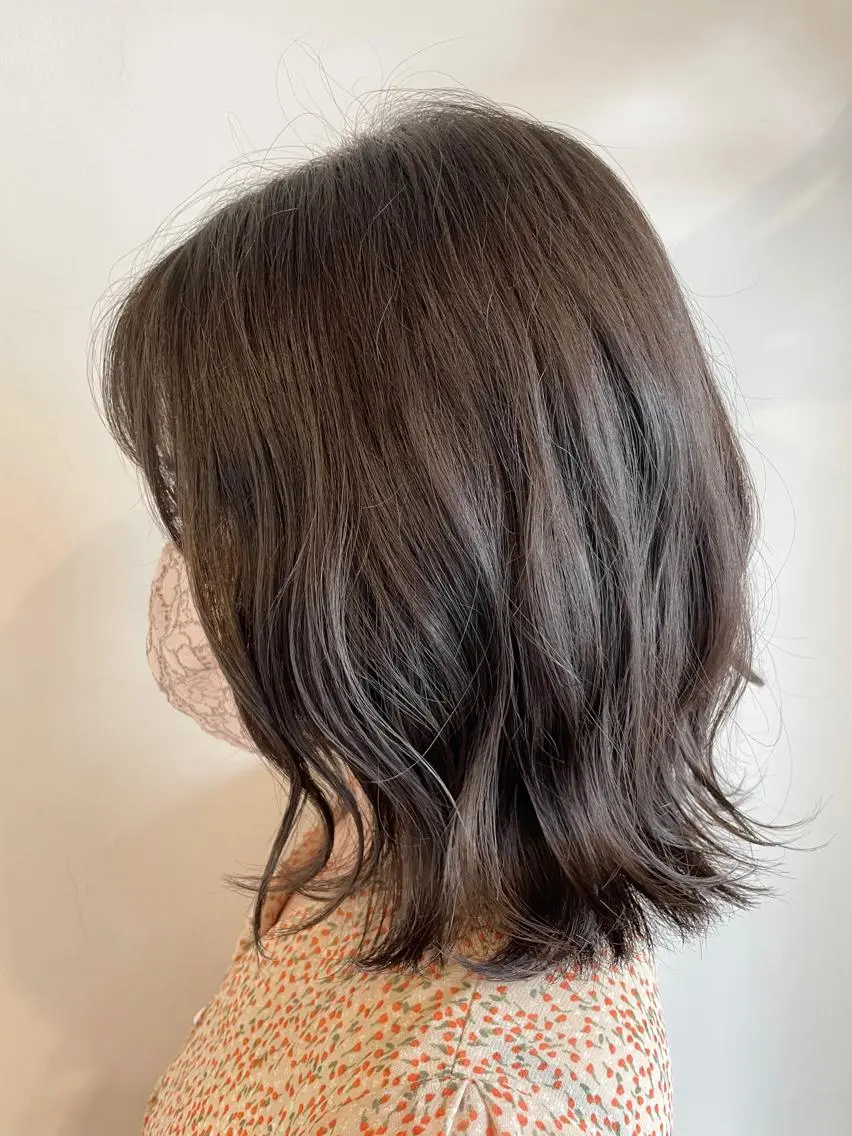 ミディアム カラー カット ヘアカラー トリートメント AKALA HAIR 西宮店 Juriのヘアスタイル