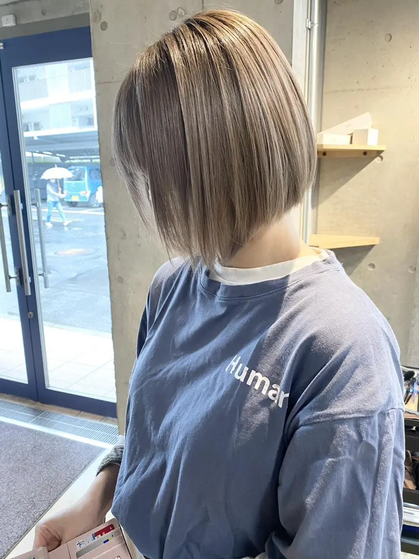 ショート カラー ショートヘア 中明度/透明感 🥀那波のヘアスタイル
