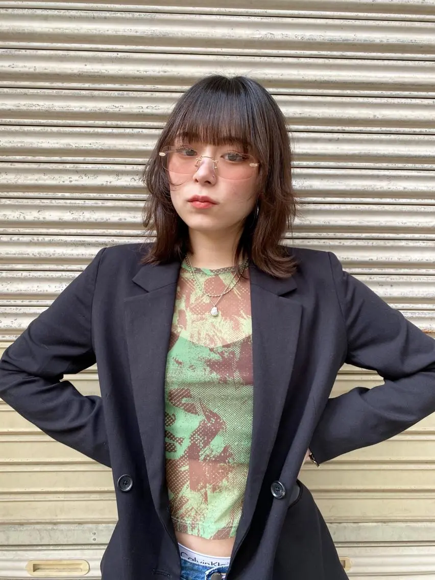 ミディアム カラー ウルフカット ♡レイヤーカット れお♡のヘアスタイル