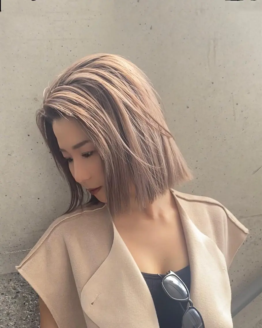ミディアム カラー ワンレンボブ ショートボブ ブリーチ ハイトーンカラー インナーカラー 🌿レイヤー/ブリー チ/🌿JINのヘアスタイル