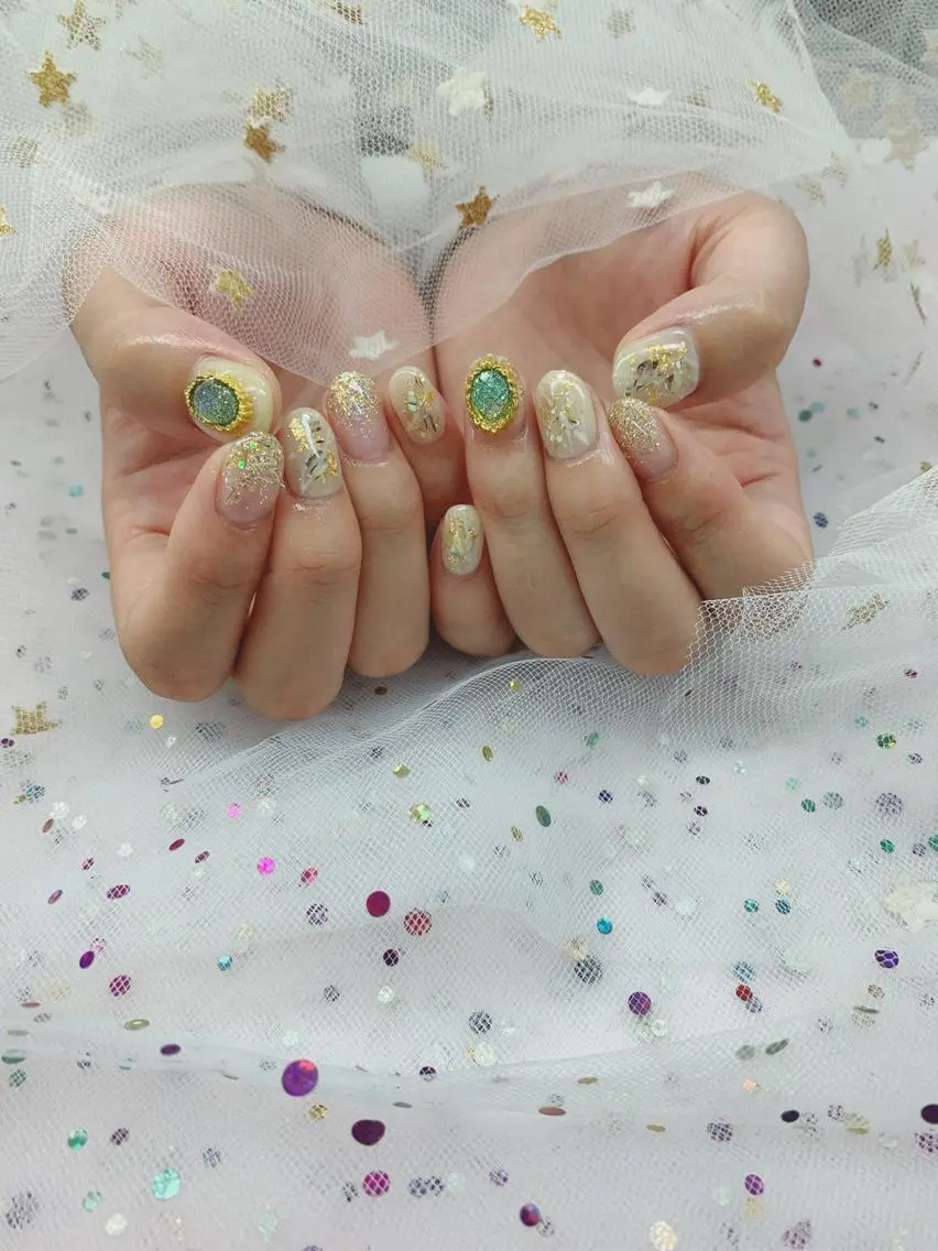ネイル 🦋ネイルサロン ブラン🌈ゆりのネイルデザイン