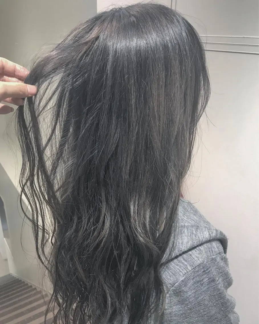 ロング カラー ダブルカラー 渋谷ブリーチカラー 韓国ヘアyuikoのヘアスタイル
