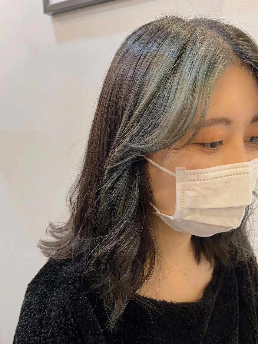 ミディアム カラー ミストバング フェイスフレーミング ☺︎Ayaka ☺︎のヘアスタイル