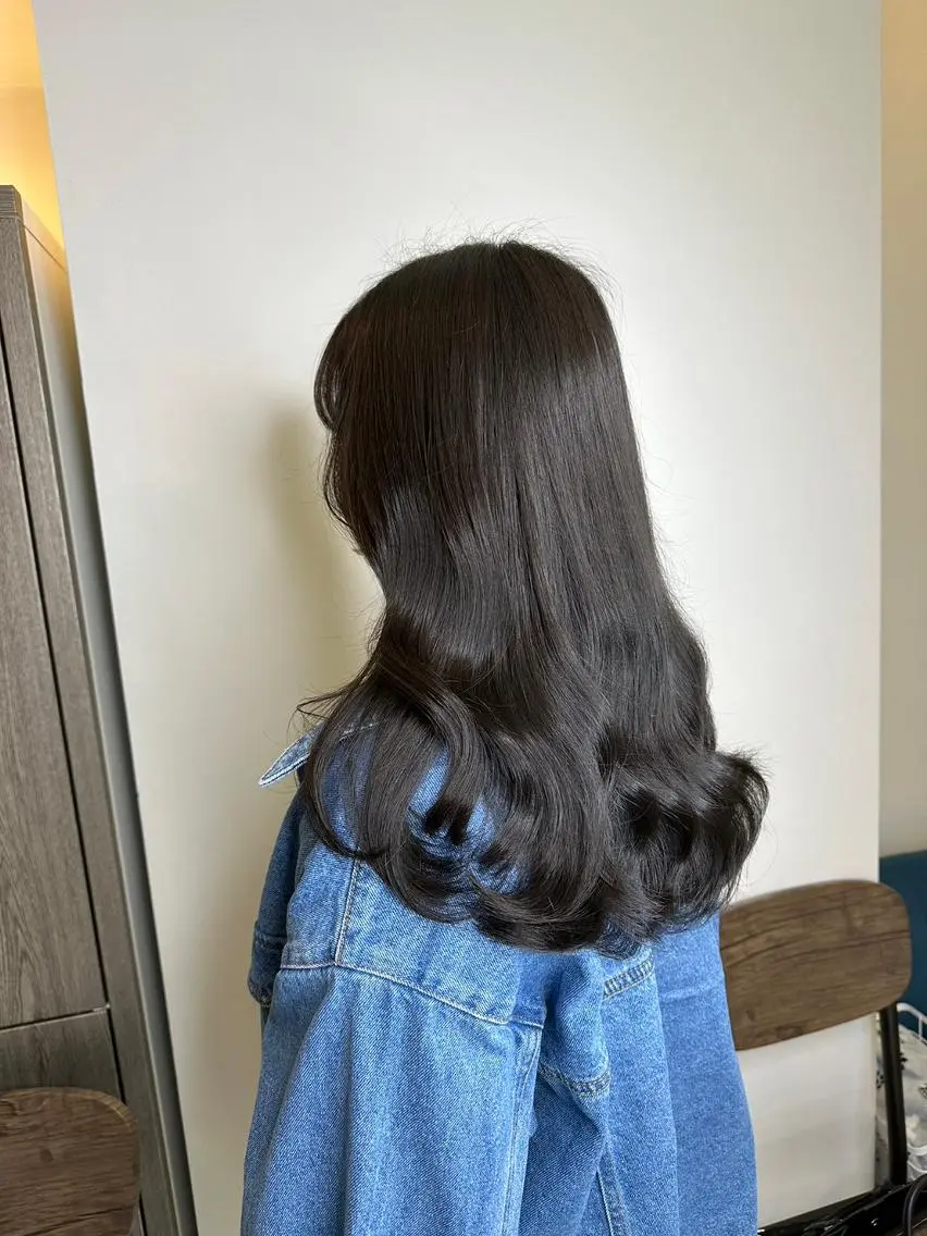 ロング カラー ブリーチ ケアブリーチ ダブルカラー イヤリングカラー ハイライトカラー N°sopo 札幌大通のヘアスタイル