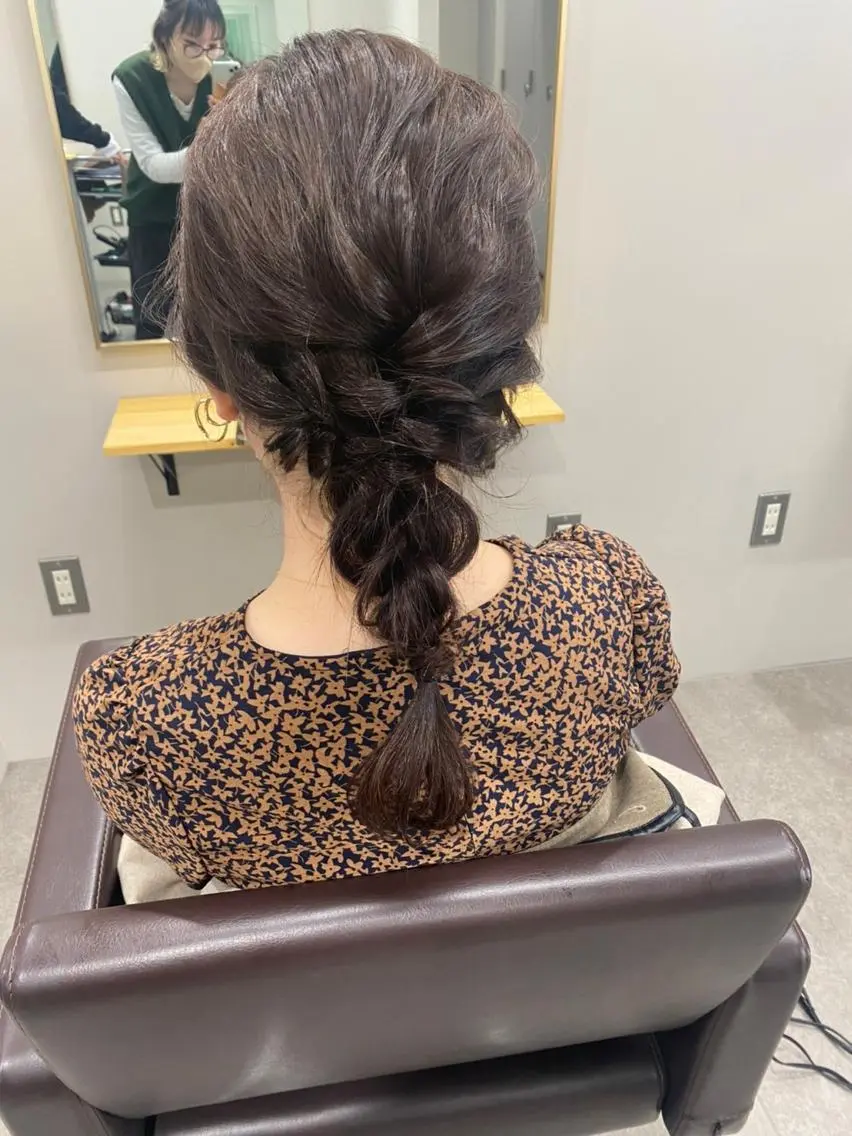 セミロング ヘアアレンジ 🫧【公式】 Lig.横浜🫧のヘアスタイル