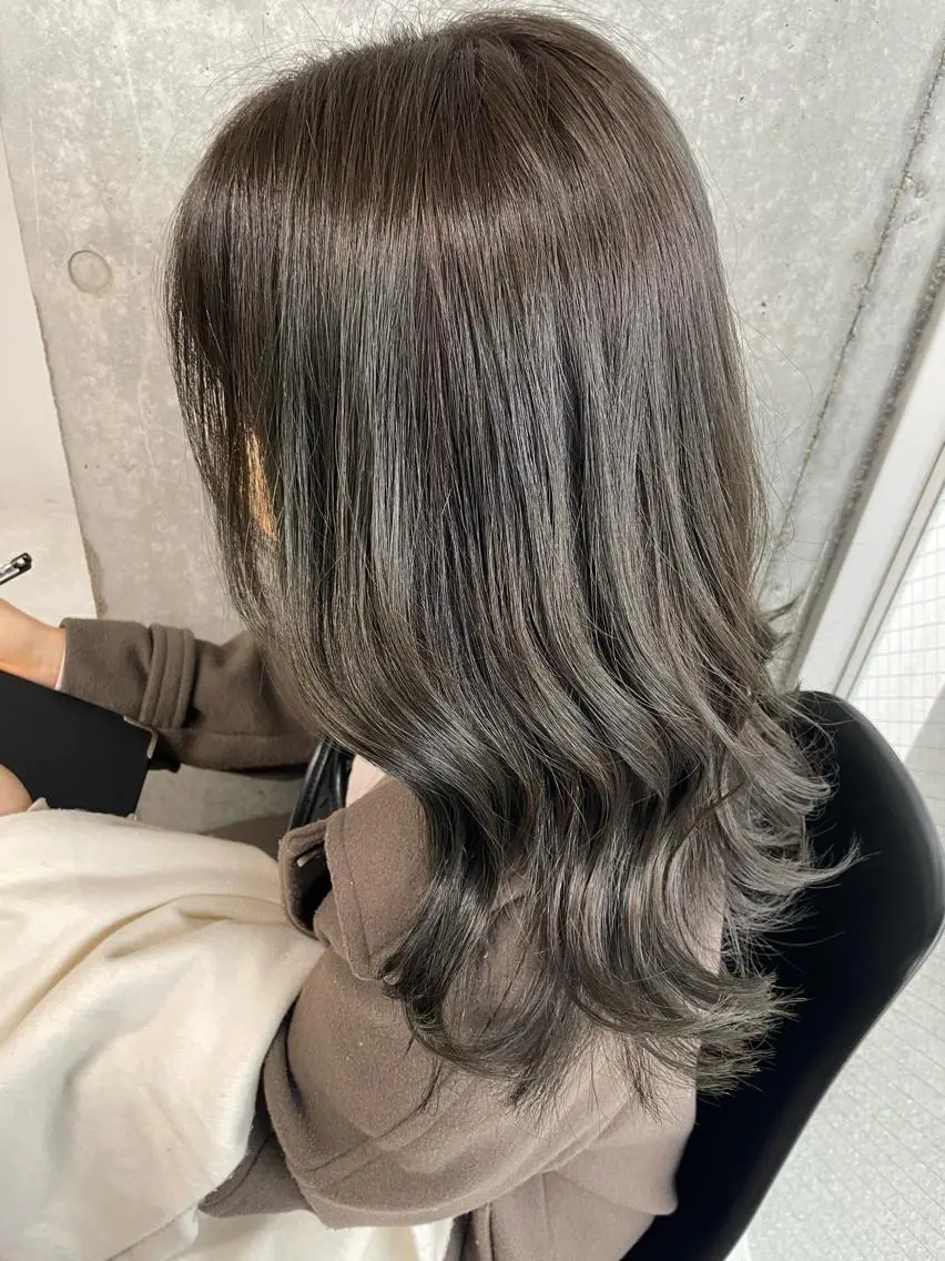 ロング カラー ヘアアレンジ メンズ似合わせ🪞 kotoriのヘアスタイル
