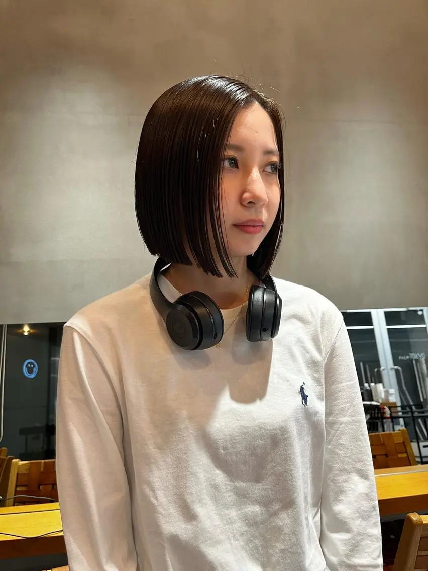 ミディアム 縮毛矯正ボブ&顔まわ レイヤー♡TOMOEのヘアスタイル