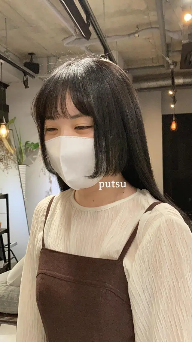 ミディアム ウルフカット カット 縮毛矯正 トリートメント 新井 広樹のヘアスタイル