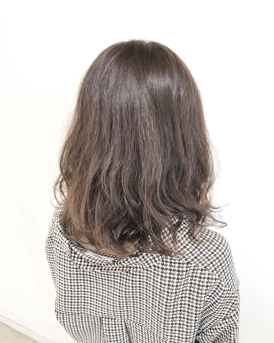 ミディアム カラー パーマ イルミナカラー カット ヘアカラー パーマ Miru by INCE HAIRのヘアスタイル