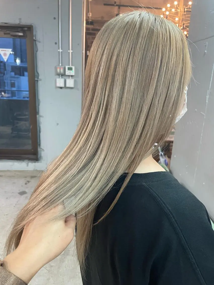 ロング カラー 透明感カラー 🍀アレンジ簡単ヘア ☘️石田万里奈🍀のヘアスタイル