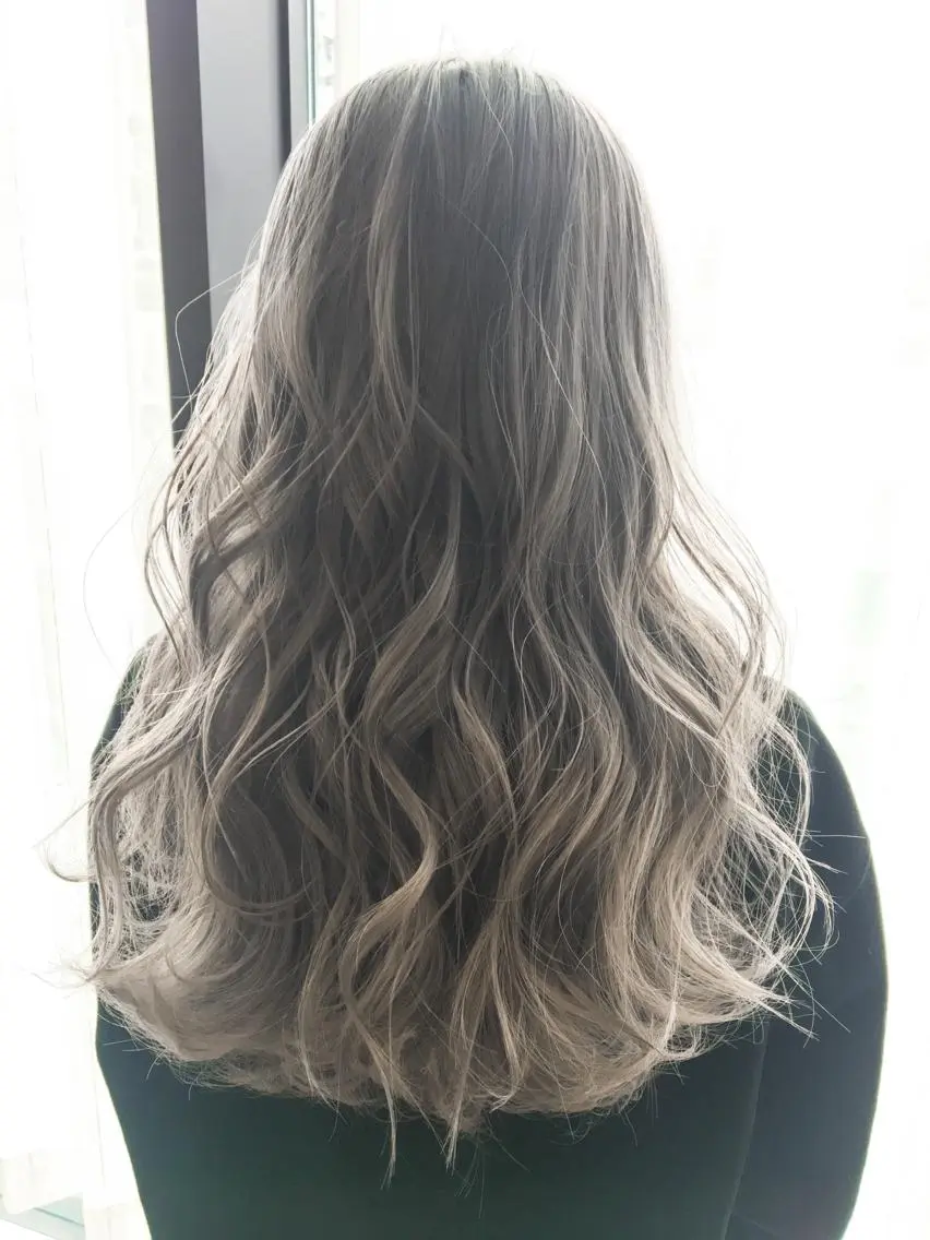カラー 中田 敏明のヘアスタイル