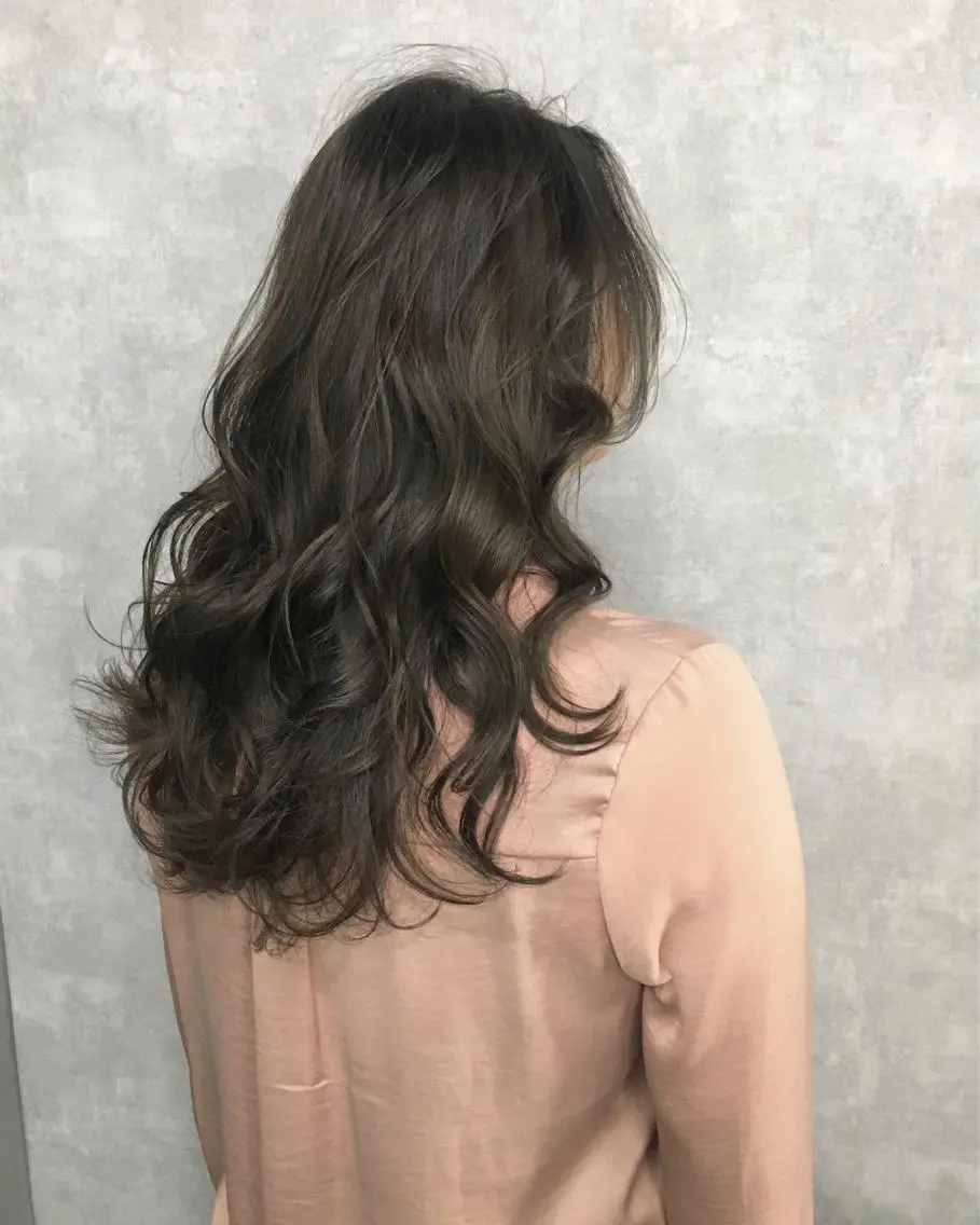 ロング カラー レイヤーカット BLend 渋谷のヘアスタイル
