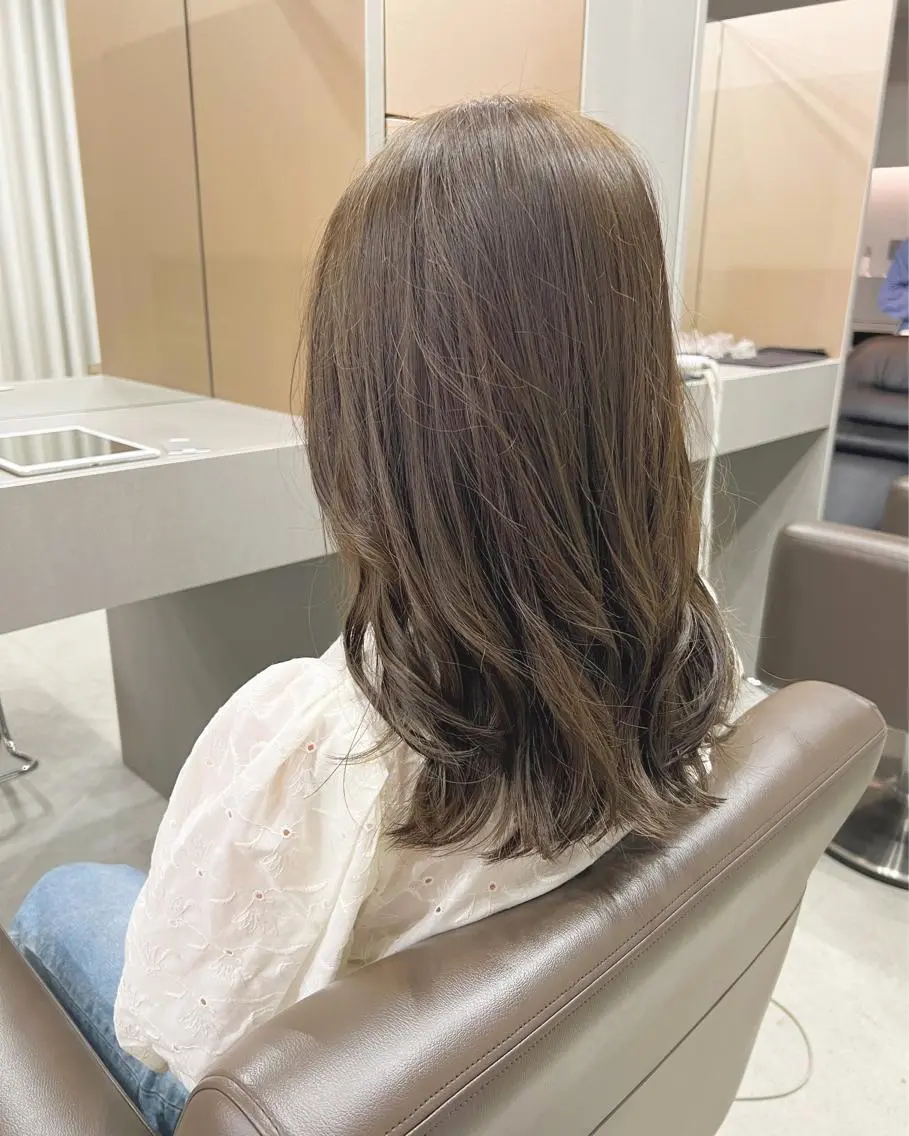 セミロング カラー ヘアカラー トリートメント ボブパーマコテ巻き風 パーマNo1深江秀平のヘアスタイル
