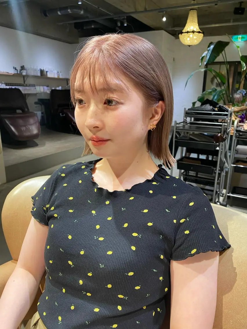 ショート カラー 聖 来のヘアスタイル