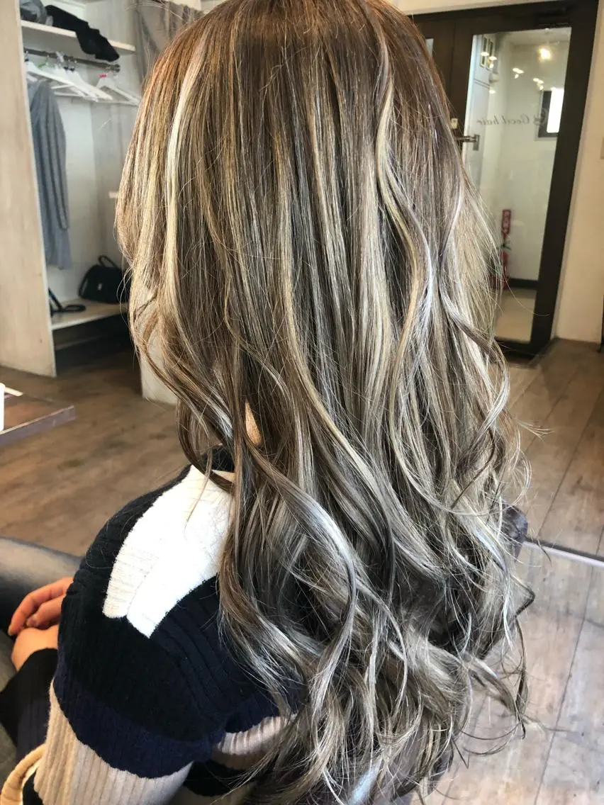 セミロング カラー 美髪・艶髪特化美容師 RYOJIのヘアスタイル