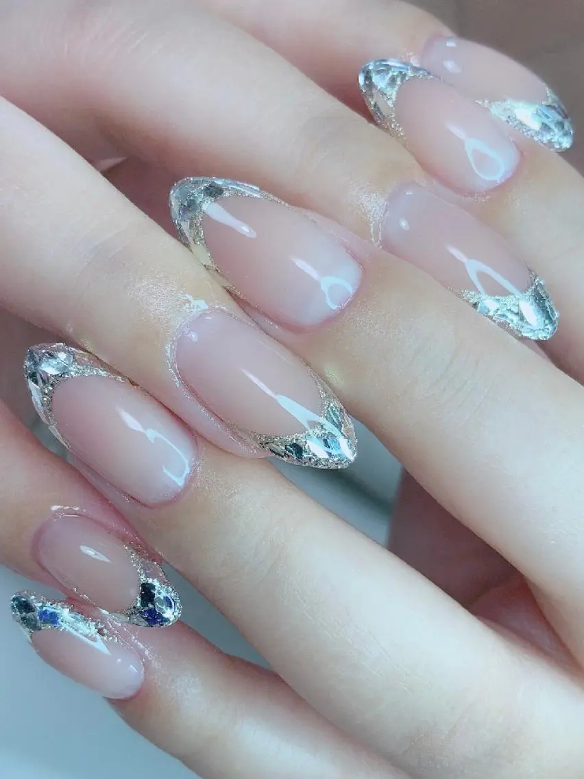 ネイル ･:*+.✳︎˚✧₊ MAKI NAILのネイルデザイン