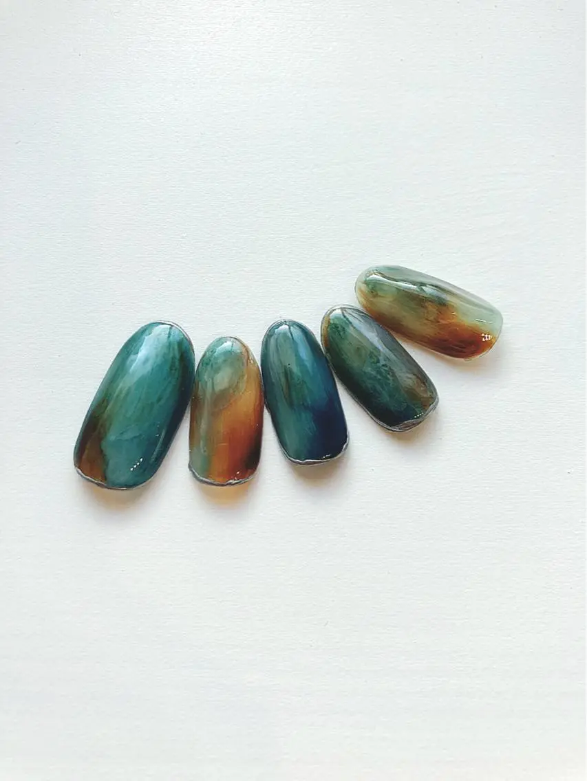 ネイル アートネイル ニュアンスネイル ワンカラーネイル spell nailのネイルデザイン