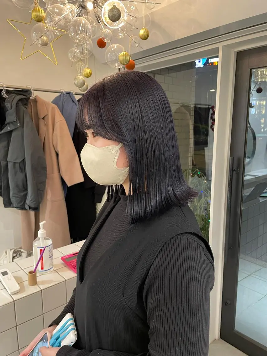 ミディアム カラー ブルーカラー Koto🌿 ブリーチなしカラーのヘアスタイル