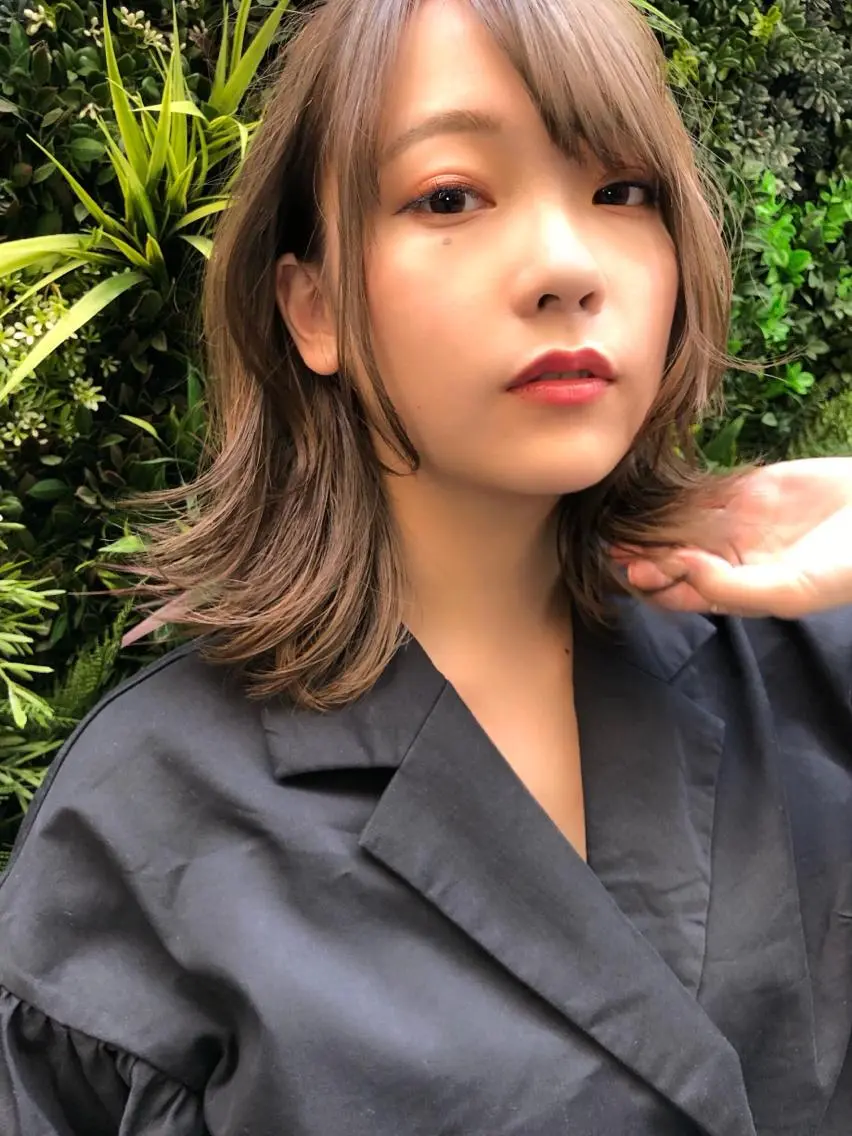 ミディアム Hikaru Takahashiのヘアスタイル