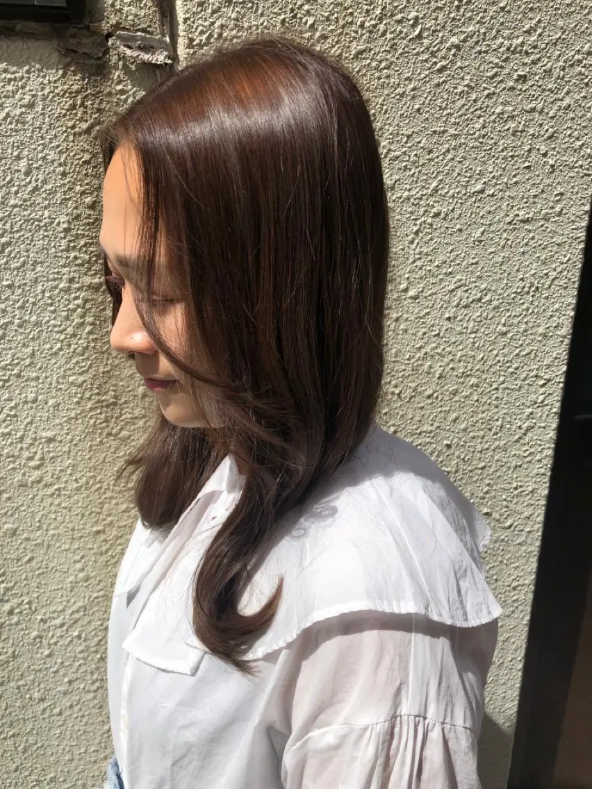 セミロング カット ヘアカラー トリートメント 艶カラー🩵💛 NANAのヘアスタイル