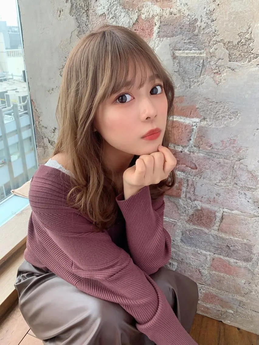 ミディアム カラー バレイヤージュ ブリーチ ケアブリーチ ダブルカラー ハイライトカラー カット ヘアカラー トリートメント 銀座✨レイヤーカット 顔まわり/坂本亜裟海のヘアスタイル