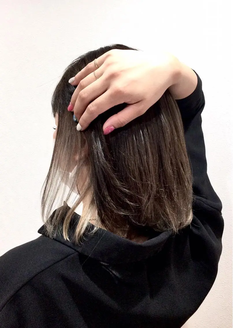 ミディアム カラー グレージュ ラベンダーカラー Annon プライベートサロンのヘアスタイル
