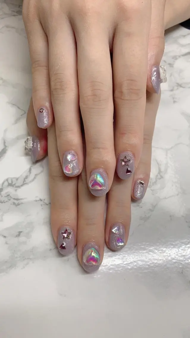ネイル はな💎ネイル ワンホン、長さ出しのネイルデザイン