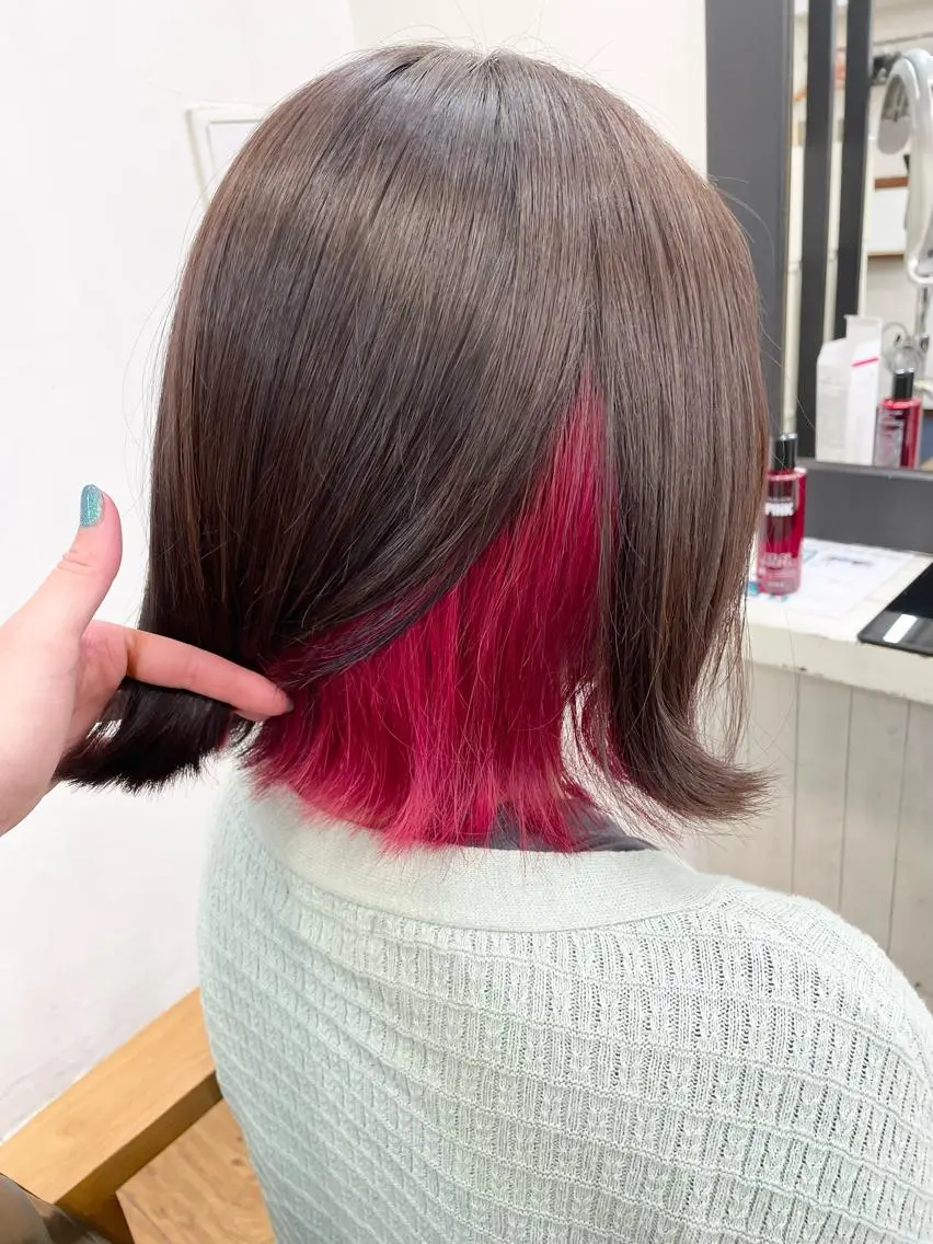 ミディアム 青木 優歩のヘアスタイル