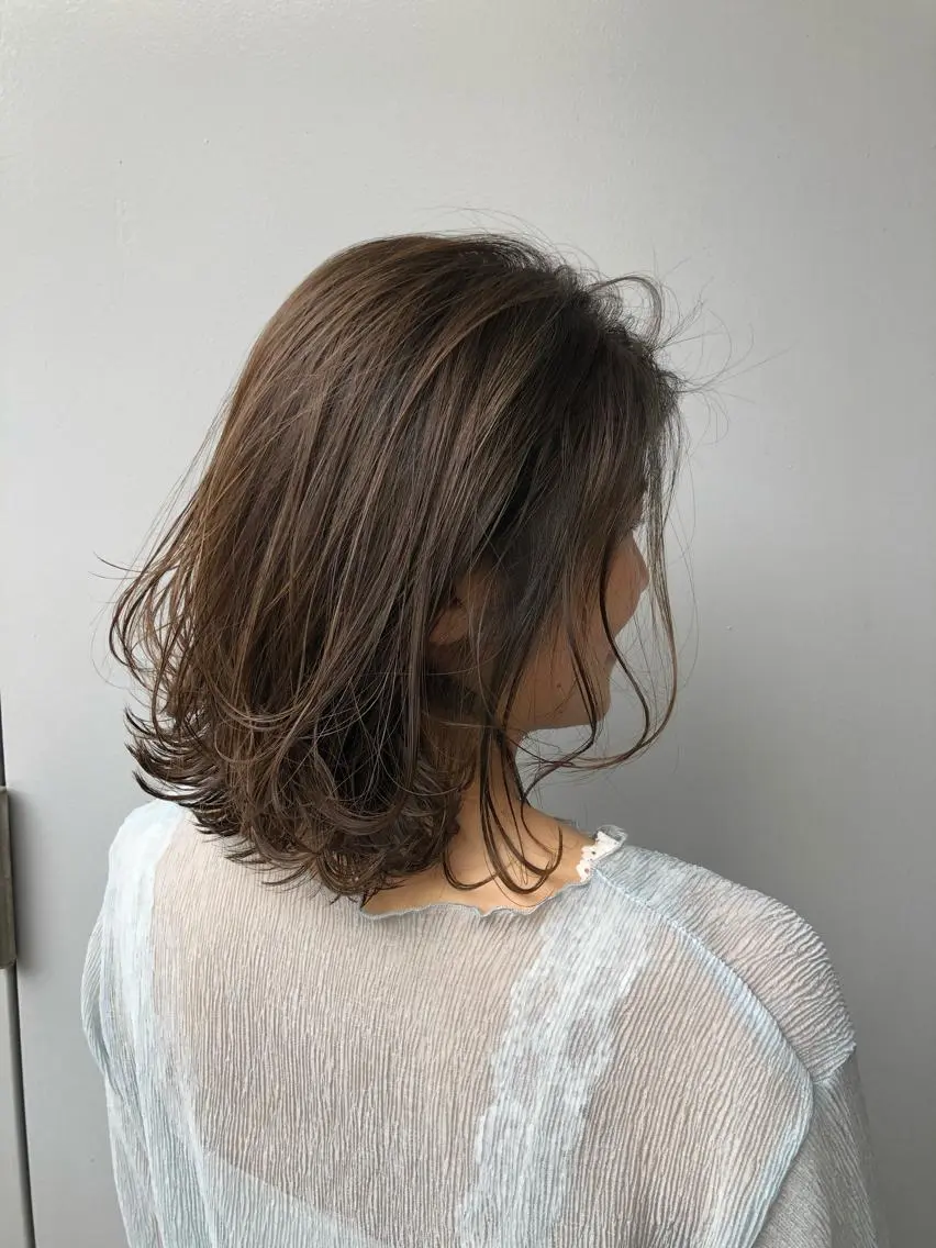 ミディアム カラー パーマ ハイライトカラー ハイライト Nero✂︎ officialのヘアスタイル