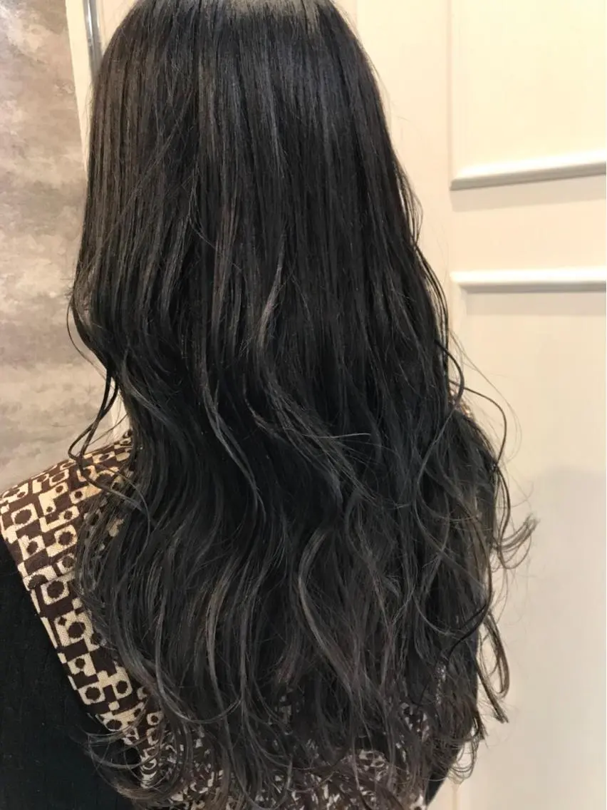 セミロング カラー ダークグレー ダークグレージュ グレージュ 🫟Blanco🫟 Color&Careのヘアスタイル