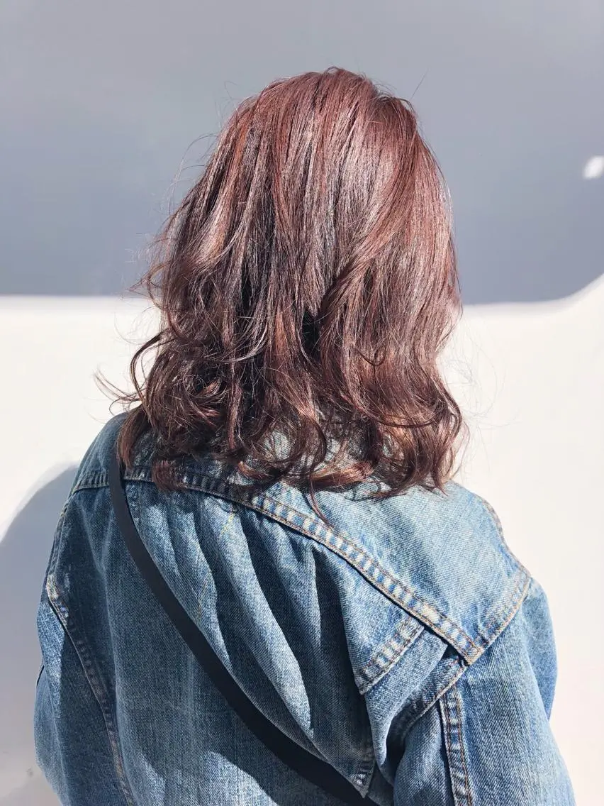 ミディアム カラー 東 みのりのヘアスタイル